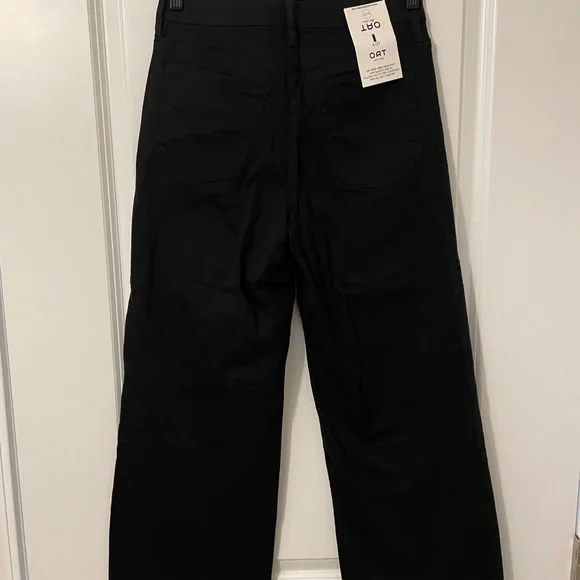 NWT Oat New York Women's Black Wide-Leg Raw Hem Jeans - Picture 6 of 7